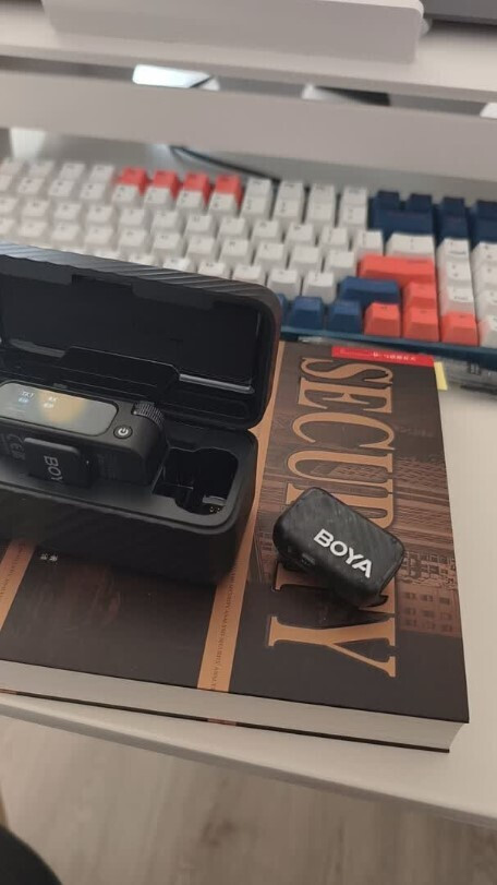 Boya Boyamic 2-01 Wireless Microphone Πέτου, Clip On for Vocals & Camera 4x RXs 32bit