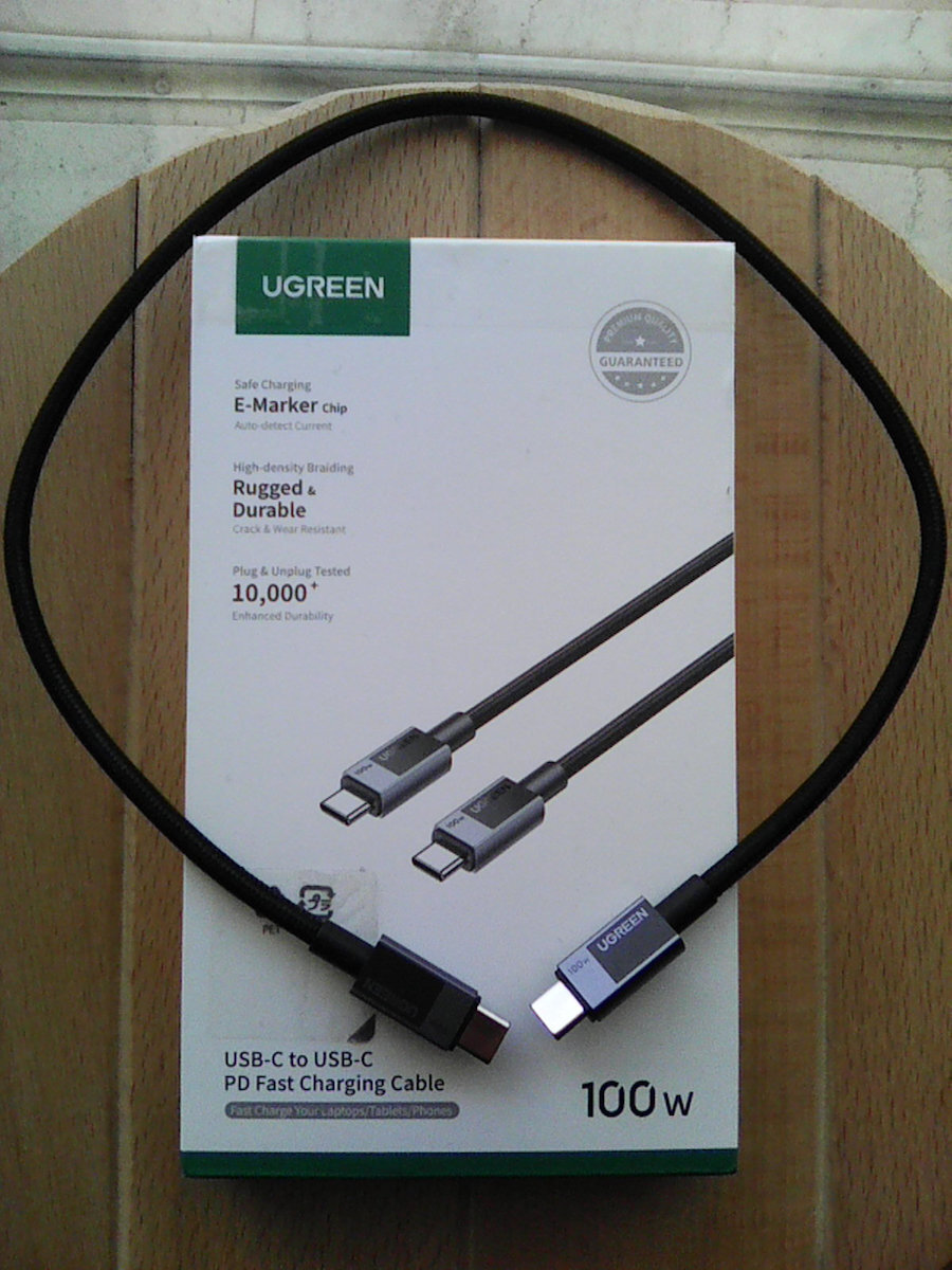Ugreen USB-C to USB-C Cable 100W Super Fast Power Delivery 0.5m Black
