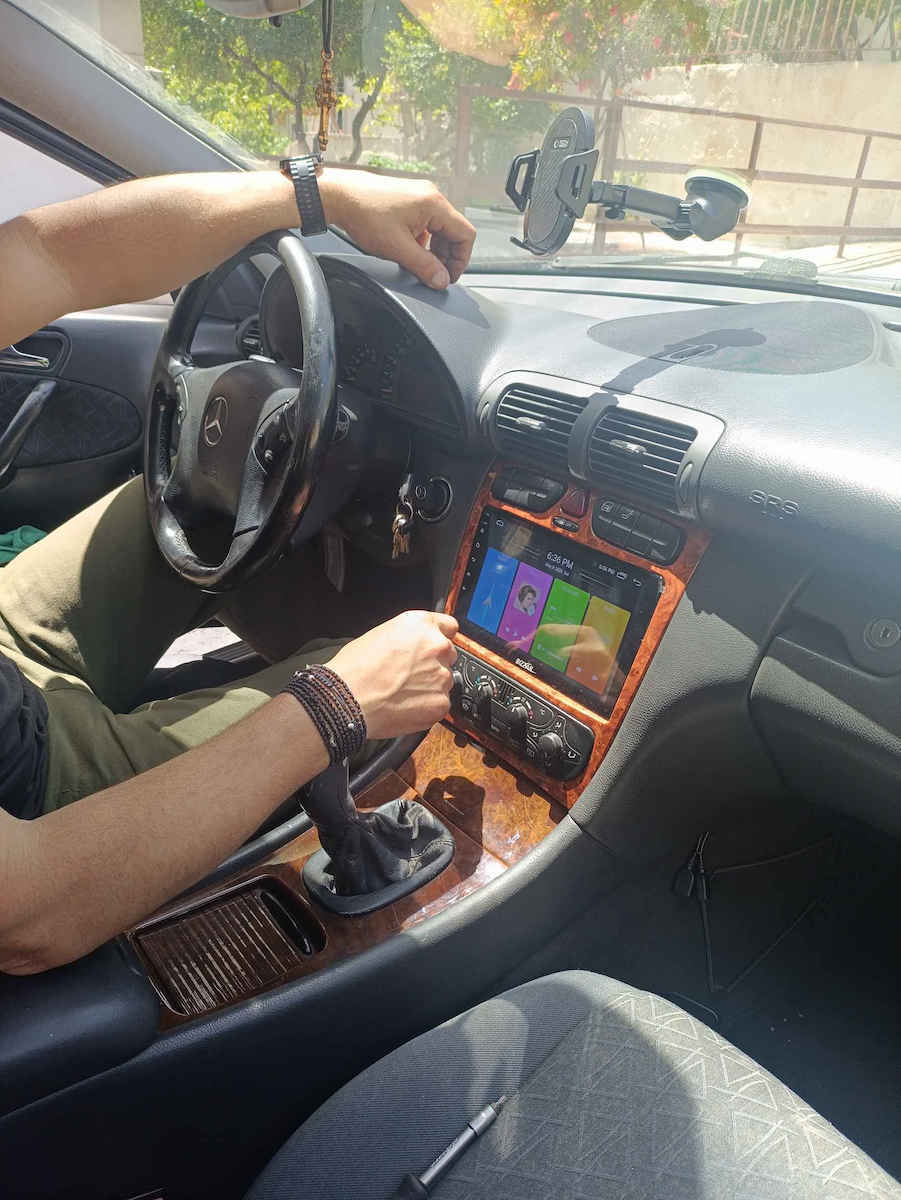Bizzar Автомобилна Аудио Система (Блутут/USB/AUX/WiFi/GPS/Apple-Carplay/Android-Auto) с Тъчскрийн 9"