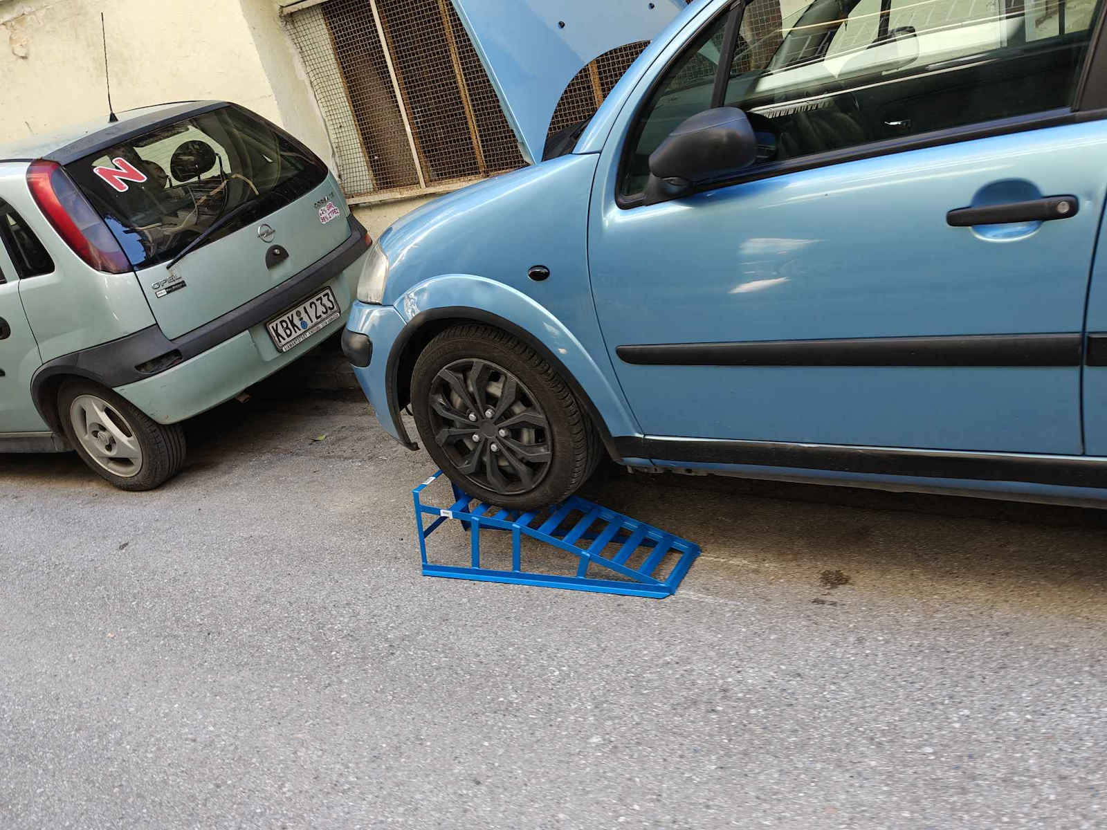 Bormann BWR5226 Vehicle Lifting Ramp with Resistance up to 2 Tons