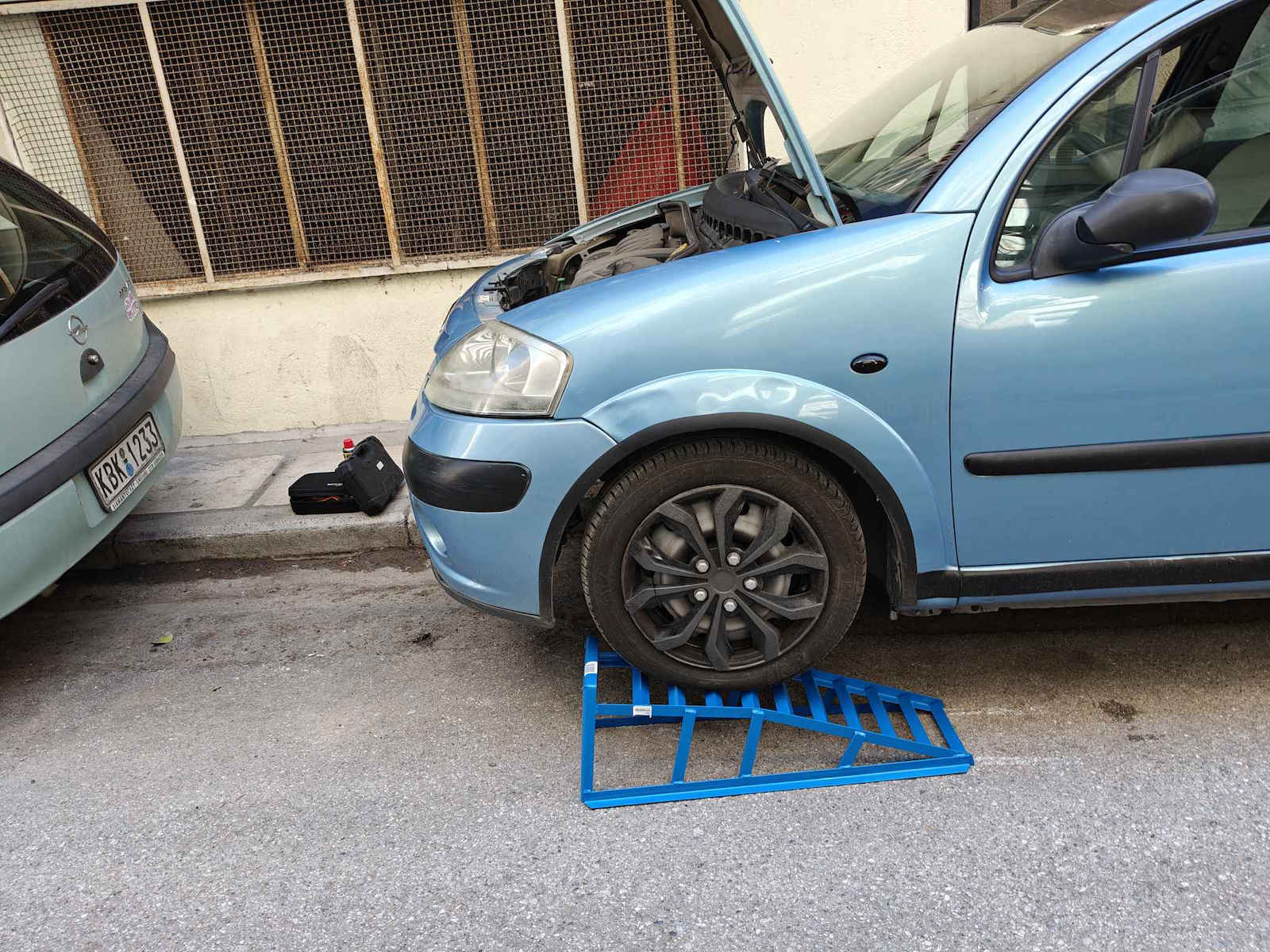 Bormann BWR5226 Vehicle Lifting Ramp with Resistance up to 2 Tons