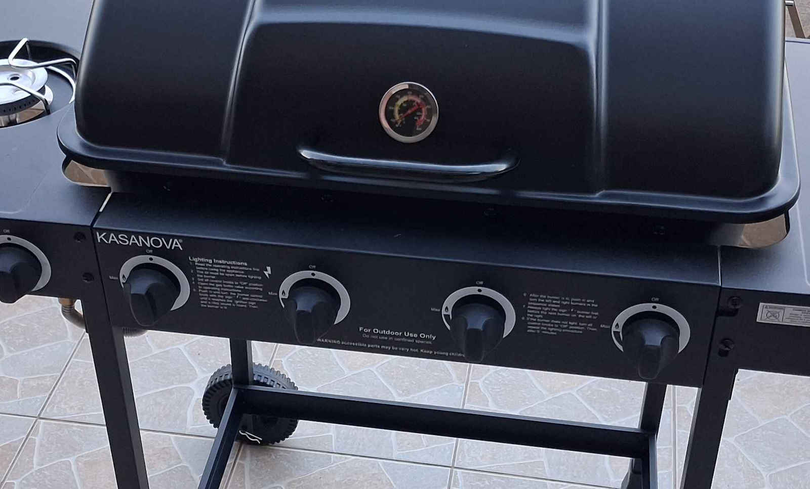 Gas Grill with 4 pcs 10kW and Side Burner
