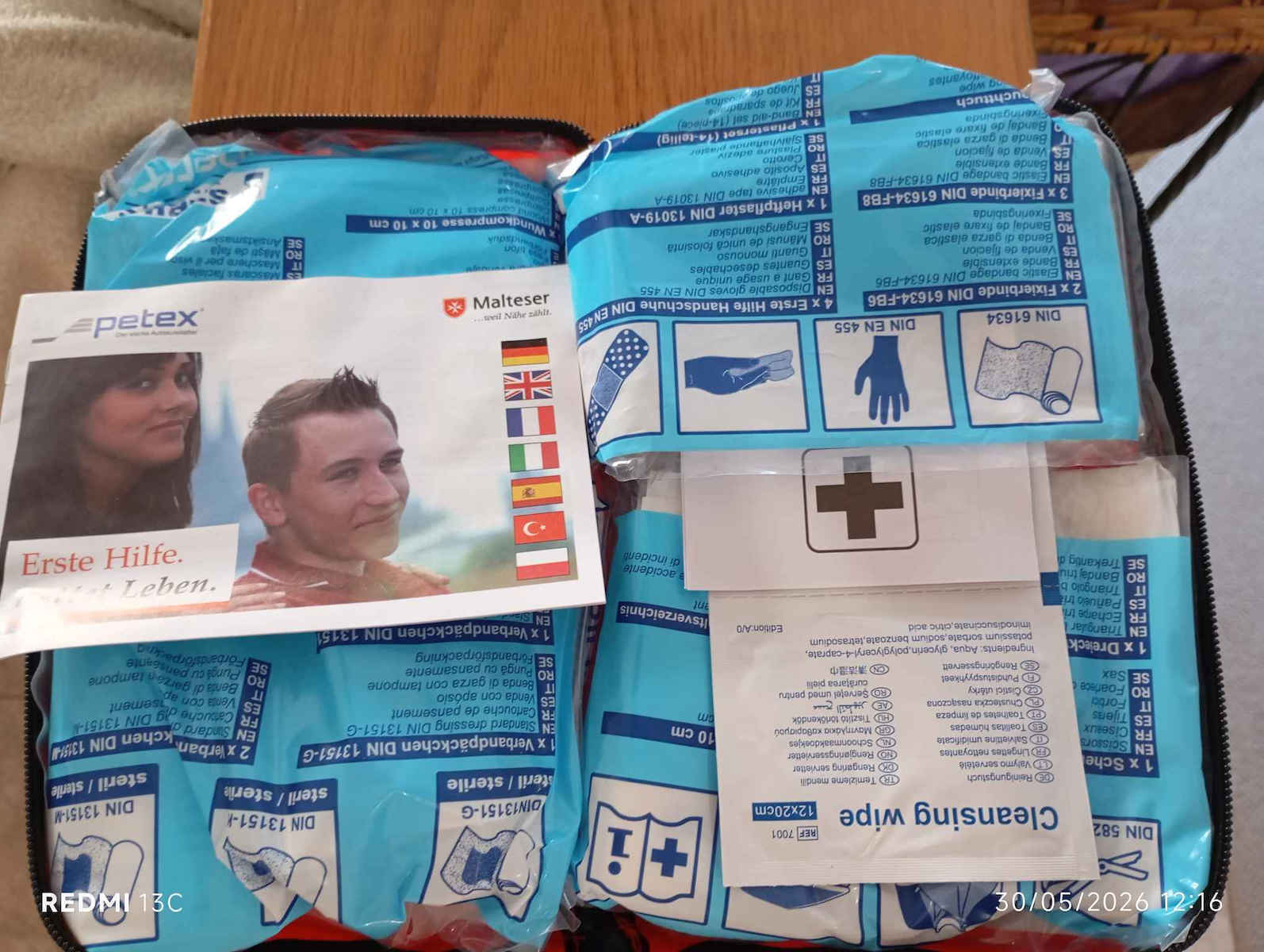 Petex Φαρμακείο Πρώτων Βοηθειών Αυτοκινήτου Τσαντάκι με Εξοπλισμό