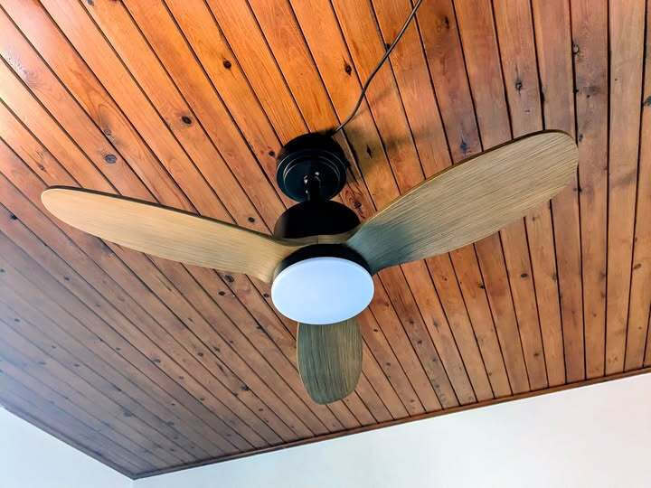 Life Solano Ceiling Fan 91cm with Light Wood-Black