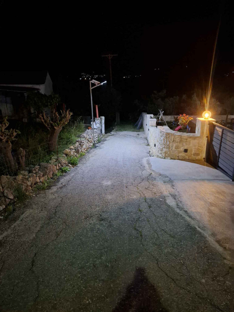 Factory Street Solar Light 200W 2000lm Cold White 6500K with Photocell and Remote Control IP67 52cmx26cmx8cmcm