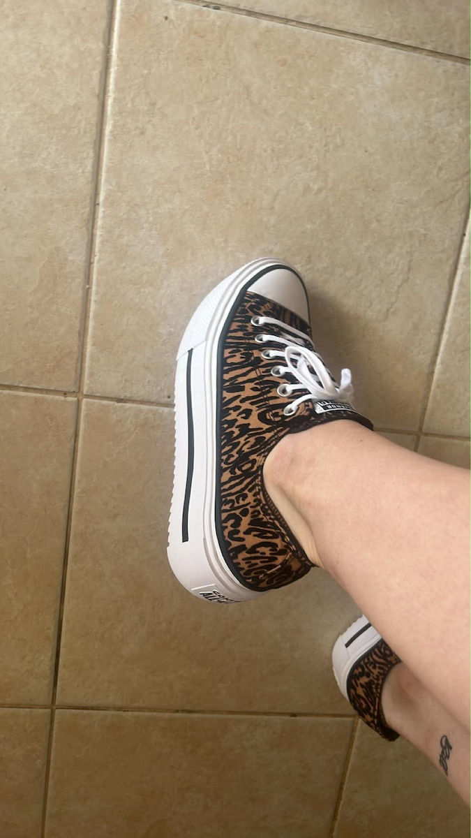 Chuck Taylor All Star Lift Women's Flatforms Sneakers Incensed / Black / White
