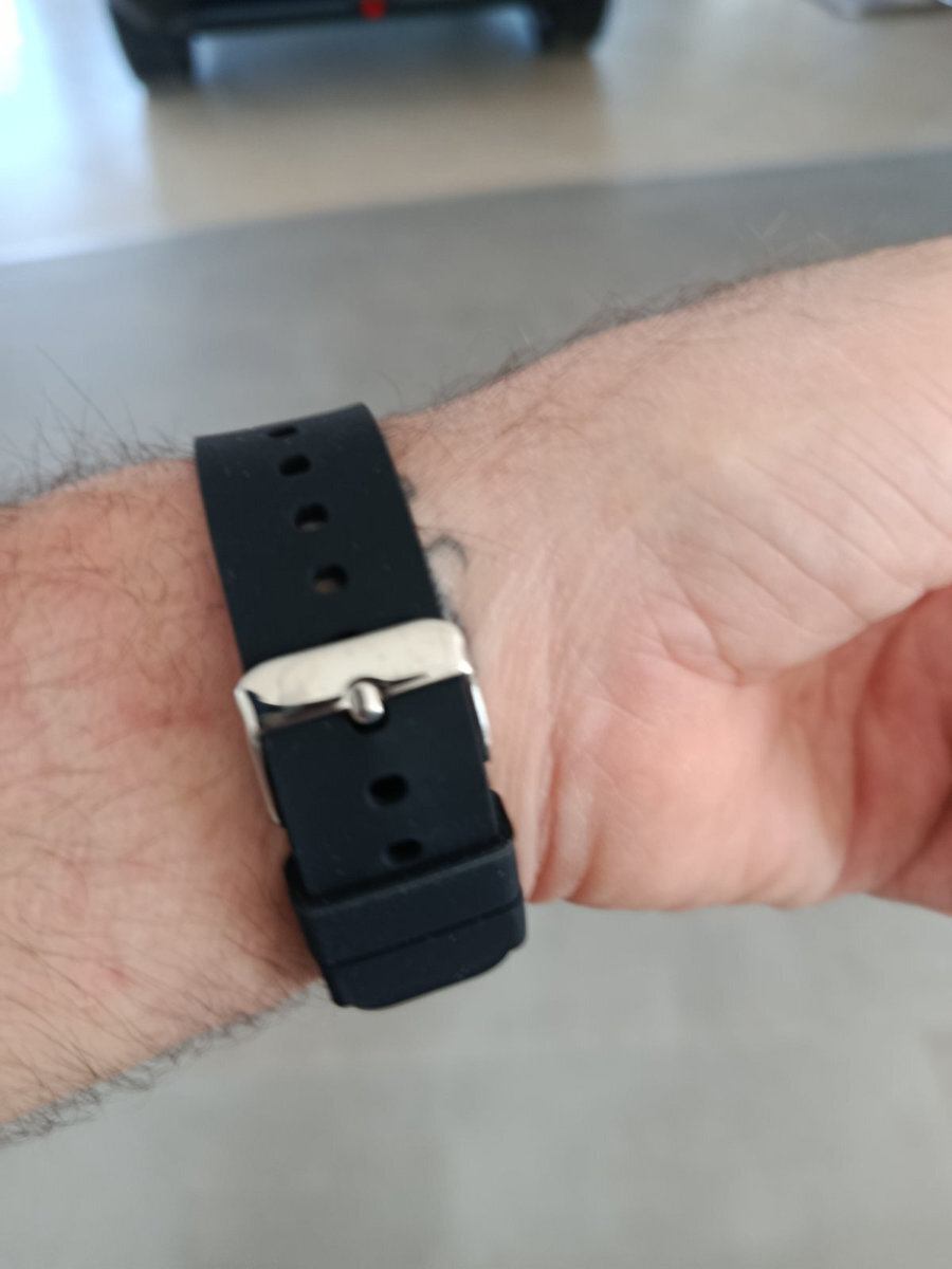 Rubber Strap Black 20mm