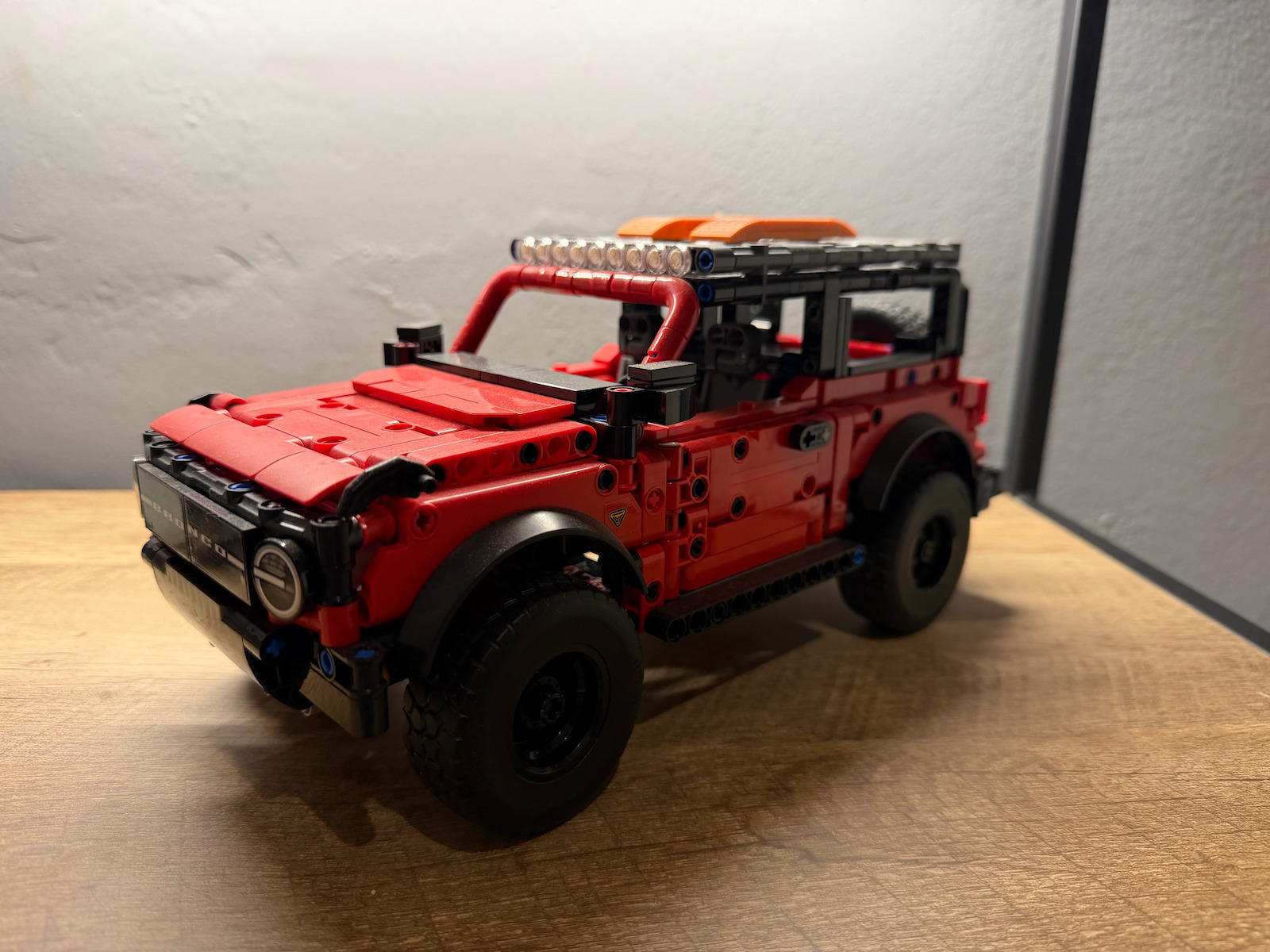 LEGO Technic Ford Bronco® SUV for Ages 9+ 943 Pieces