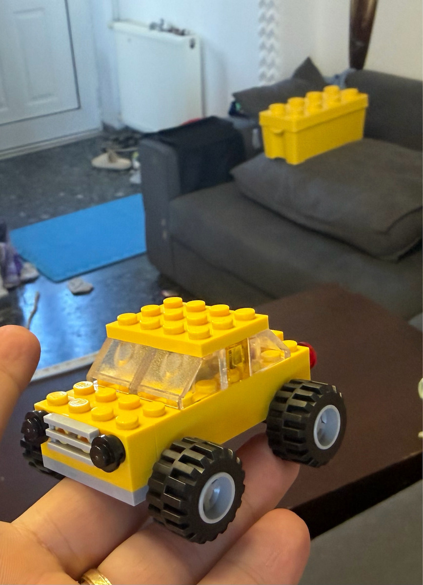 LEGO Classic Medium Creative Box για 4-99 Ετών