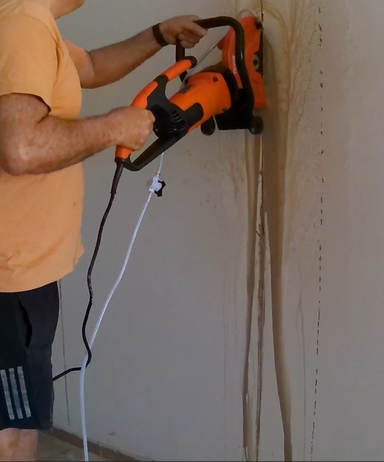 Vevor Electric Cut Off Saw for Building Materials with 5800rpm Speed 1.8kW