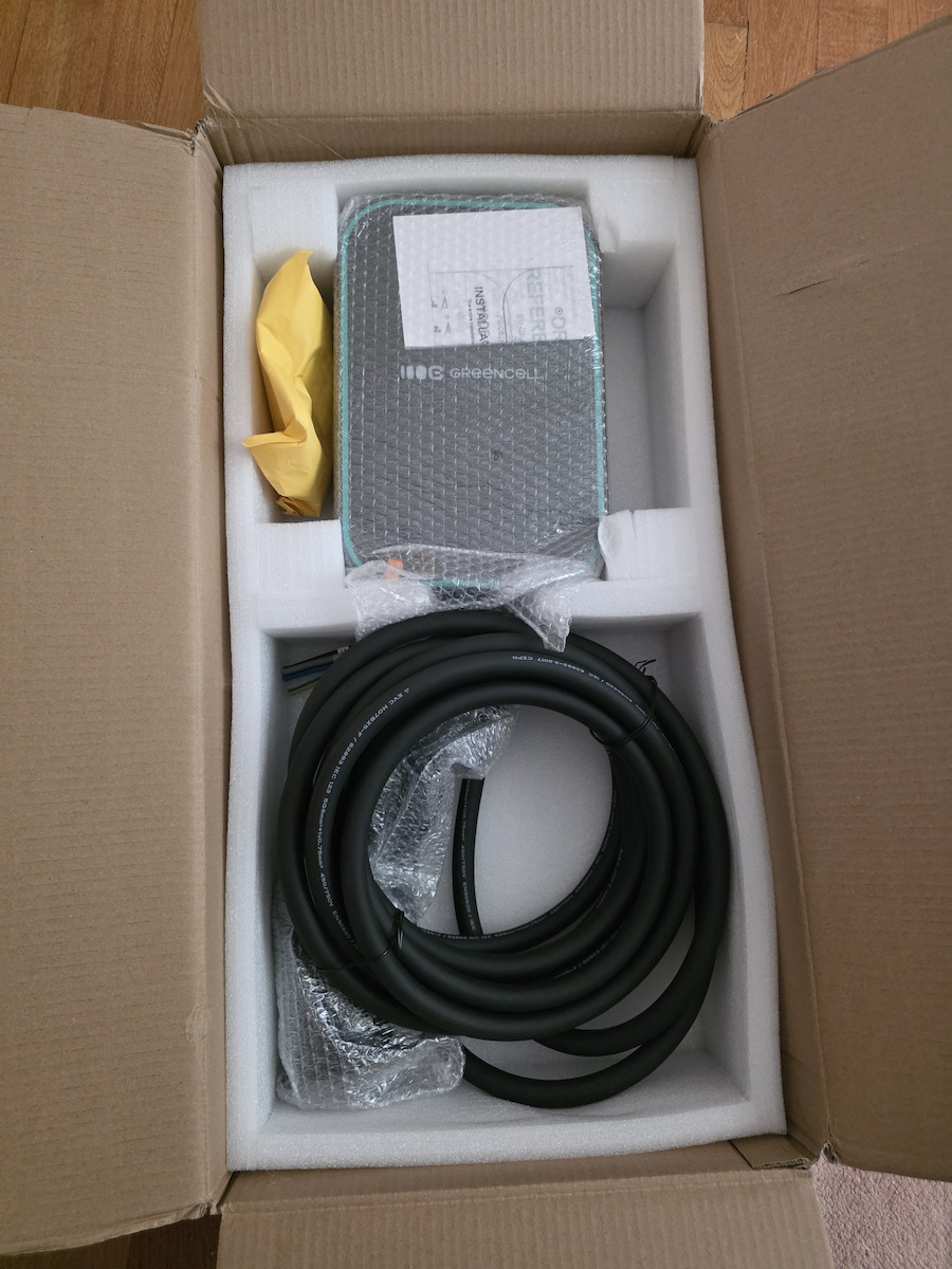 Green Cell EV14 Επιτοίχιος Τριφασικός Σταθμός Φόρτισης 22kW με Ενσωματωμένο Καλώδιο Type 2 (EV14)