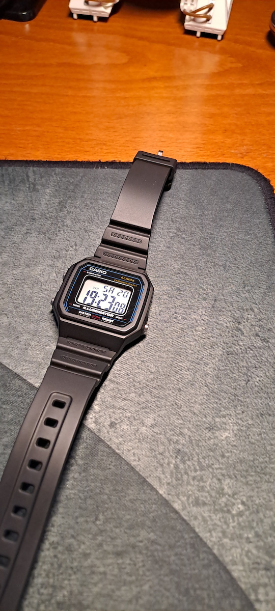 Casio Πλαστικό Λουράκι Μαύρο 18mm