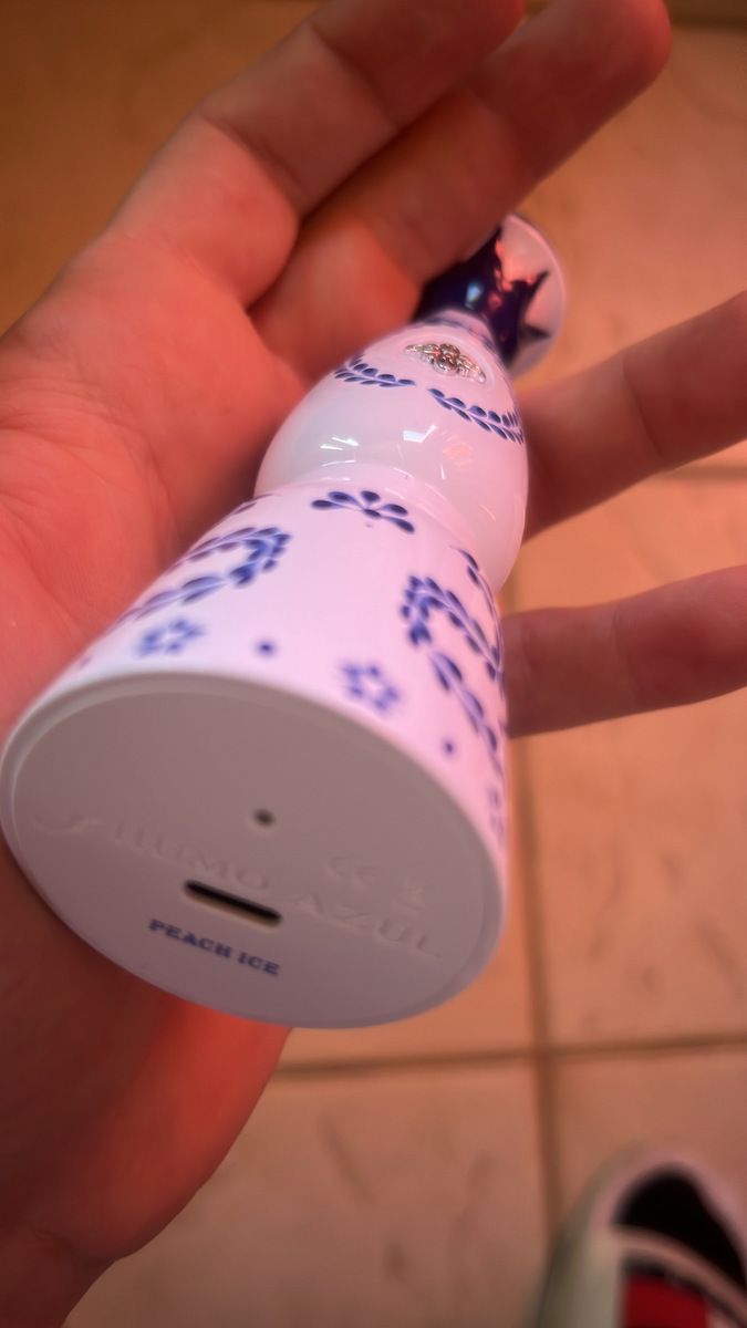 Elite Azul Țigară Electronică De Unică Folosință Kiwi Passion Guava 2mg Alb