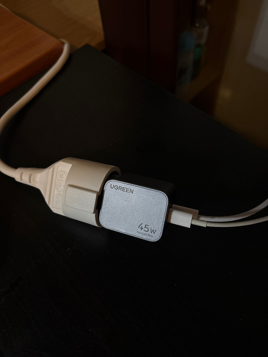 Ugreen Φορτιστής Χωρίς Καλώδιο GaN με 2 Θύρες USB-C 45W Power Delivery / Quick Charge 3.0 Γκρι (Nexode Pro)