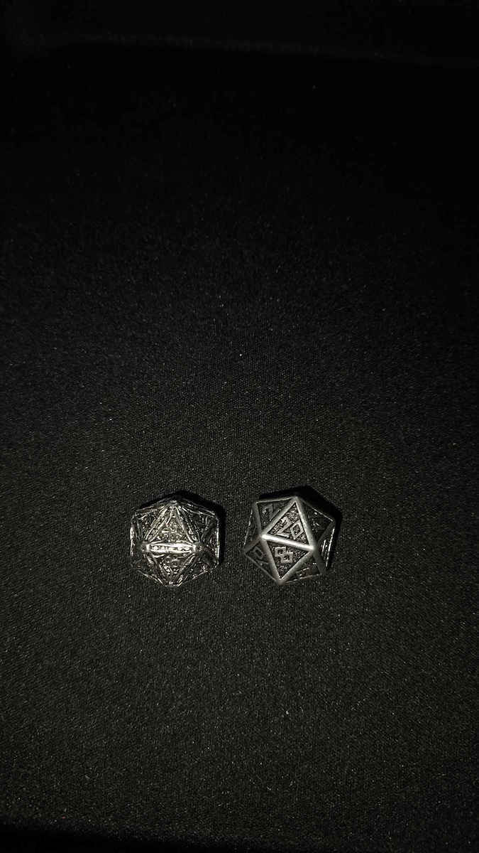 Q Workshop Dungeons & Dragons Classic RPG Dice Set Dice Cobalt & White 7pcs SCLE85