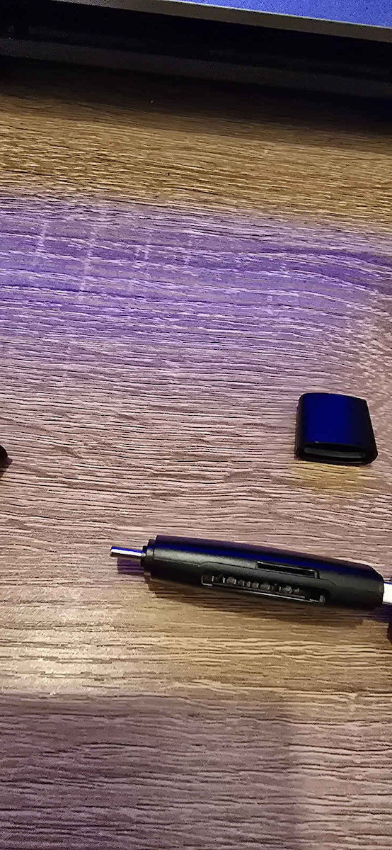 Ugreen CM304 Кард Рийдър USB 2.0 Type-C за SD/микроSD