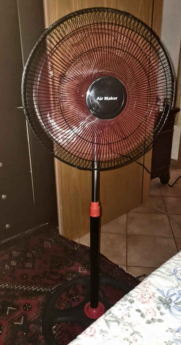 Jager AΤSF-1807 Ανεμιστήρας Ορθοστάτης 70W Διαμέτρου 45cm Μαύρος