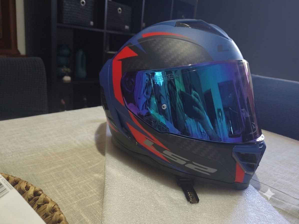 LS2 FF818 Storm III Sporty White/Blue/Red Motorcycle Helmet Full Face ECE 22.06 1600gr with Pinlock and Sunvisor
