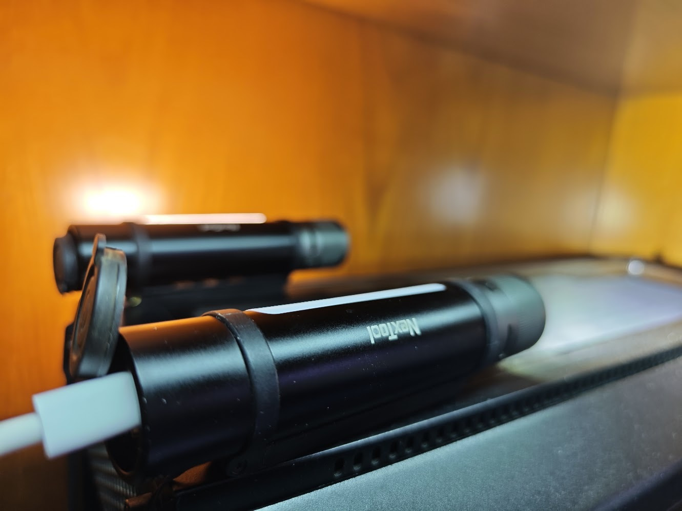 NexTool Επαναφορτιζόμενος Φακός LED IPX4 με Μέγιστη Φωτεινότητα 1000lm Nextool