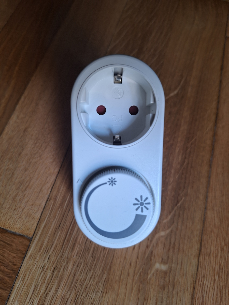 REV LED Dimmer Einzelne Steckdose mit Schalter