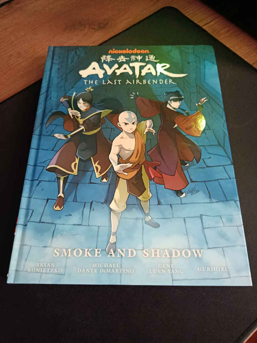 Avatar: The Last Airbender, Дим и сянка Библиотечно издание