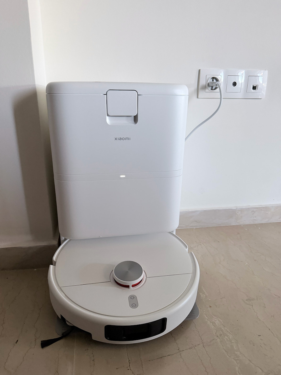 Xiaomi H50 Pro Robot Vacuum Cleaner with Laser Mapping & 15000Pa Suction Power White