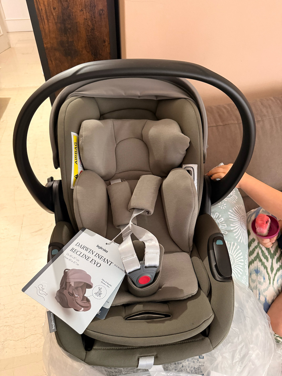 Inglesina Darwin Infant Recline EVO Car Seat i-Size Tundra Beige