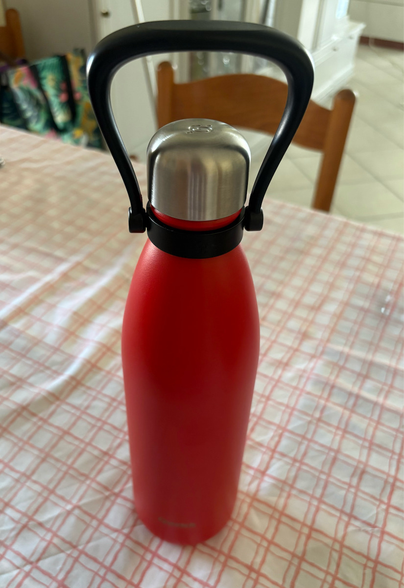 Qwetch Stainless Steel Thermos Bottle BPA Free 750ml Red