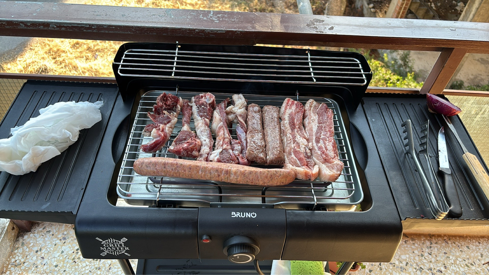 Bruno Επιδαπέδια Ηλεκτρική Ψησταριά Σχάρας 2400W Ανοξείδωτη με Ρυθμιζόμενο Θερμοστάτη 41x26εκ.