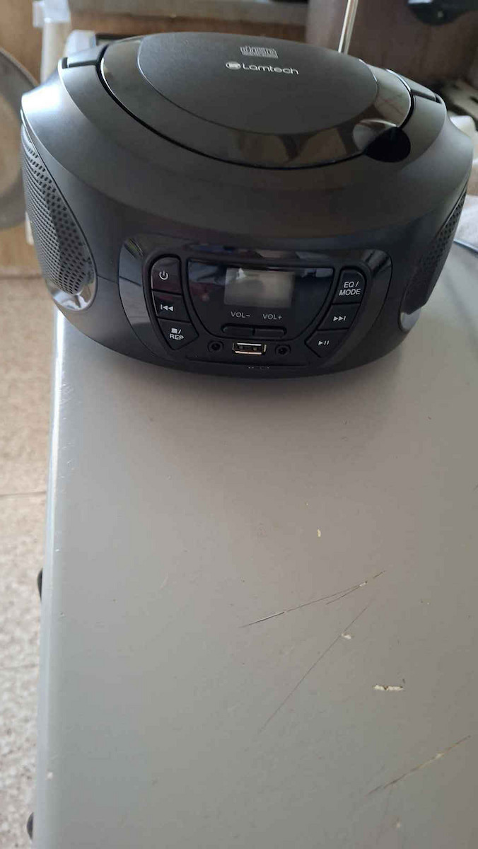 Lamtech Φορητό Ηχοσύστημα με Bluetooth / Ραδιόφωνο / USB Μαύρο