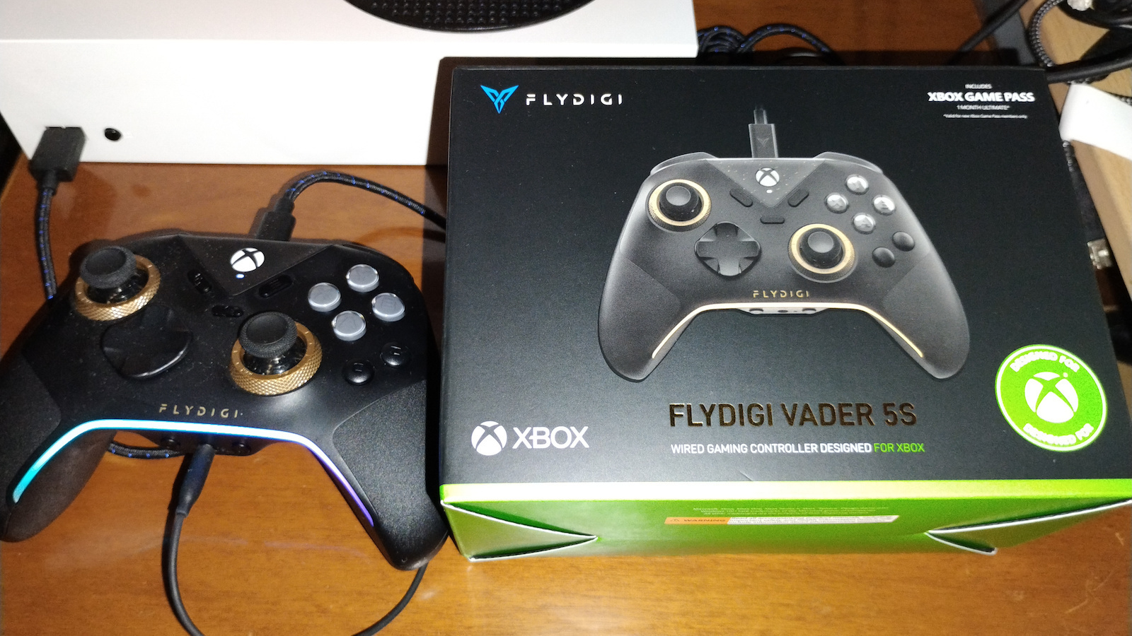 Flydigi Flydigi Vader 5S Wired Gamepad for Xbox Series Black