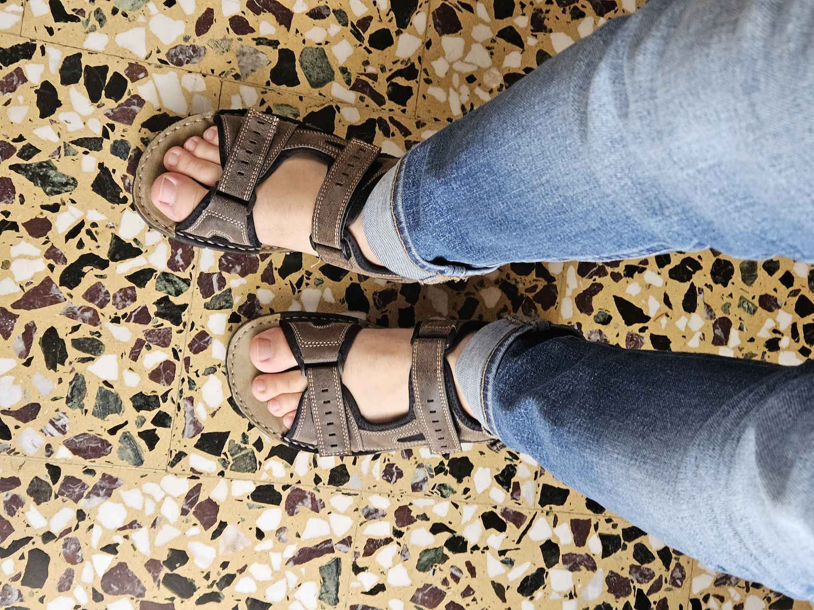 Men's Sandals Brown