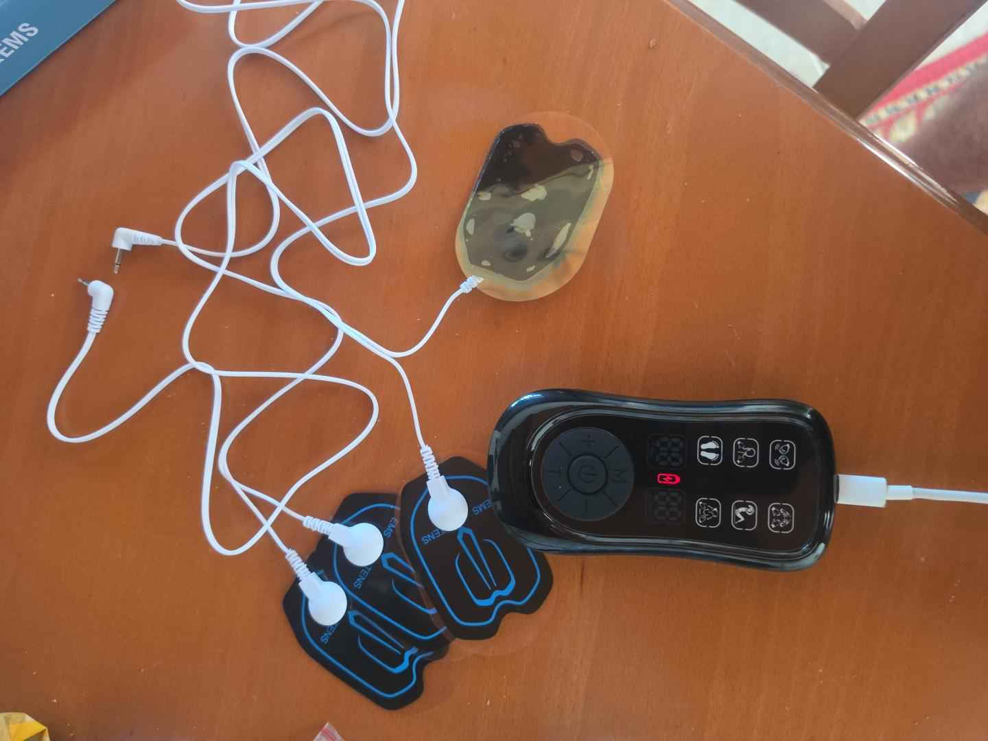 Medicin EMS / TENS Φορητή Συσκευή Παθητικής Γυμναστικής