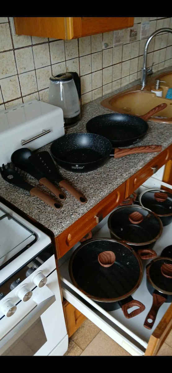 Edenberg Комплект Съдове За Готвене От Алуминий Черни С Незалепващо Покритие 6 Части