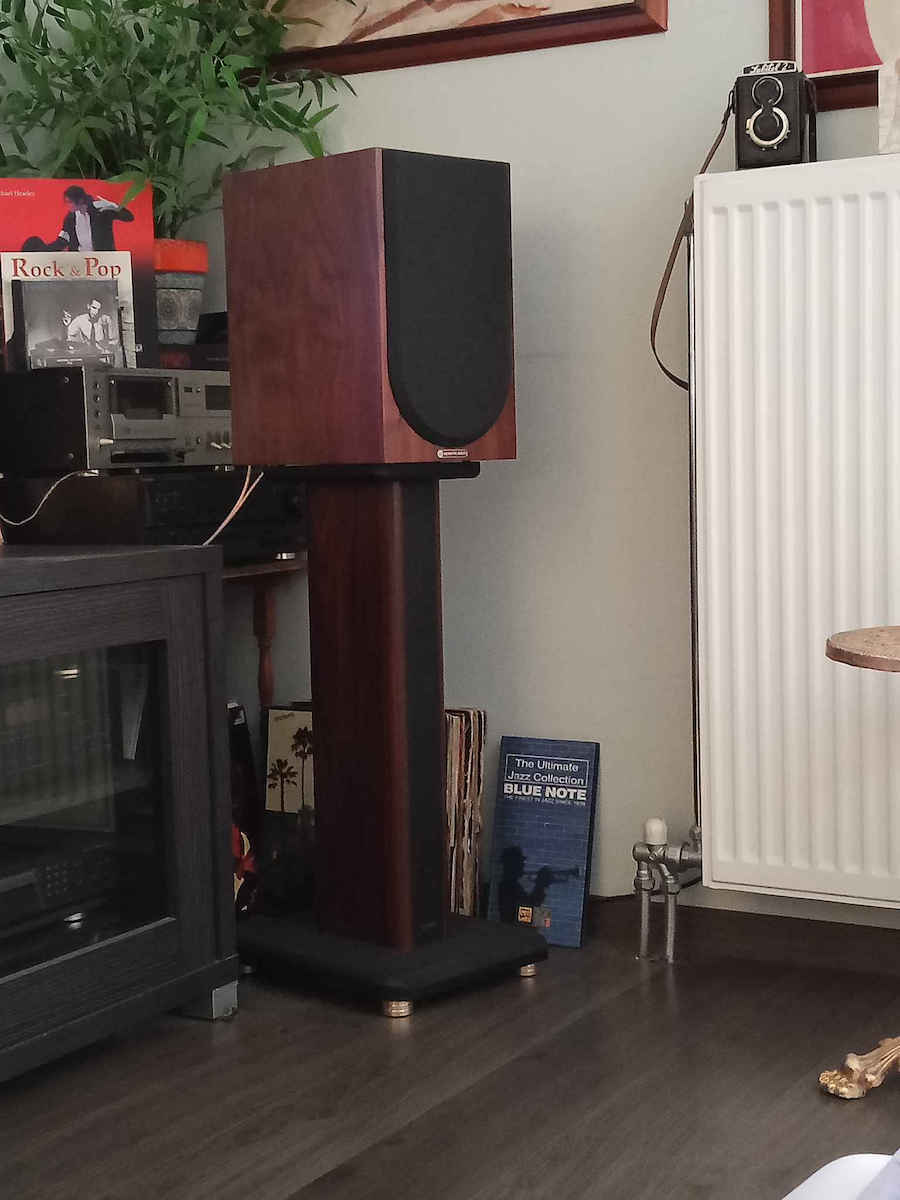 Edifier Βάσεις Ηχείων Δαπέδου S3000Pro Stands (Ζεύγος) σε Καφέ / Μαύρο Χρώμα