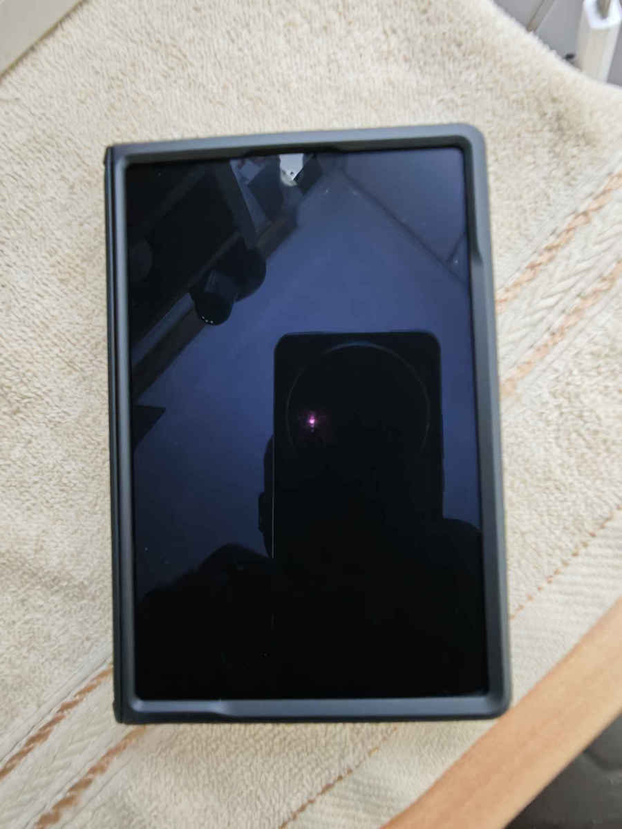 Spigen Slim Armor Pro S Задна корица Силикон / Пластмаса Черен (Galaxy Z Fold8)