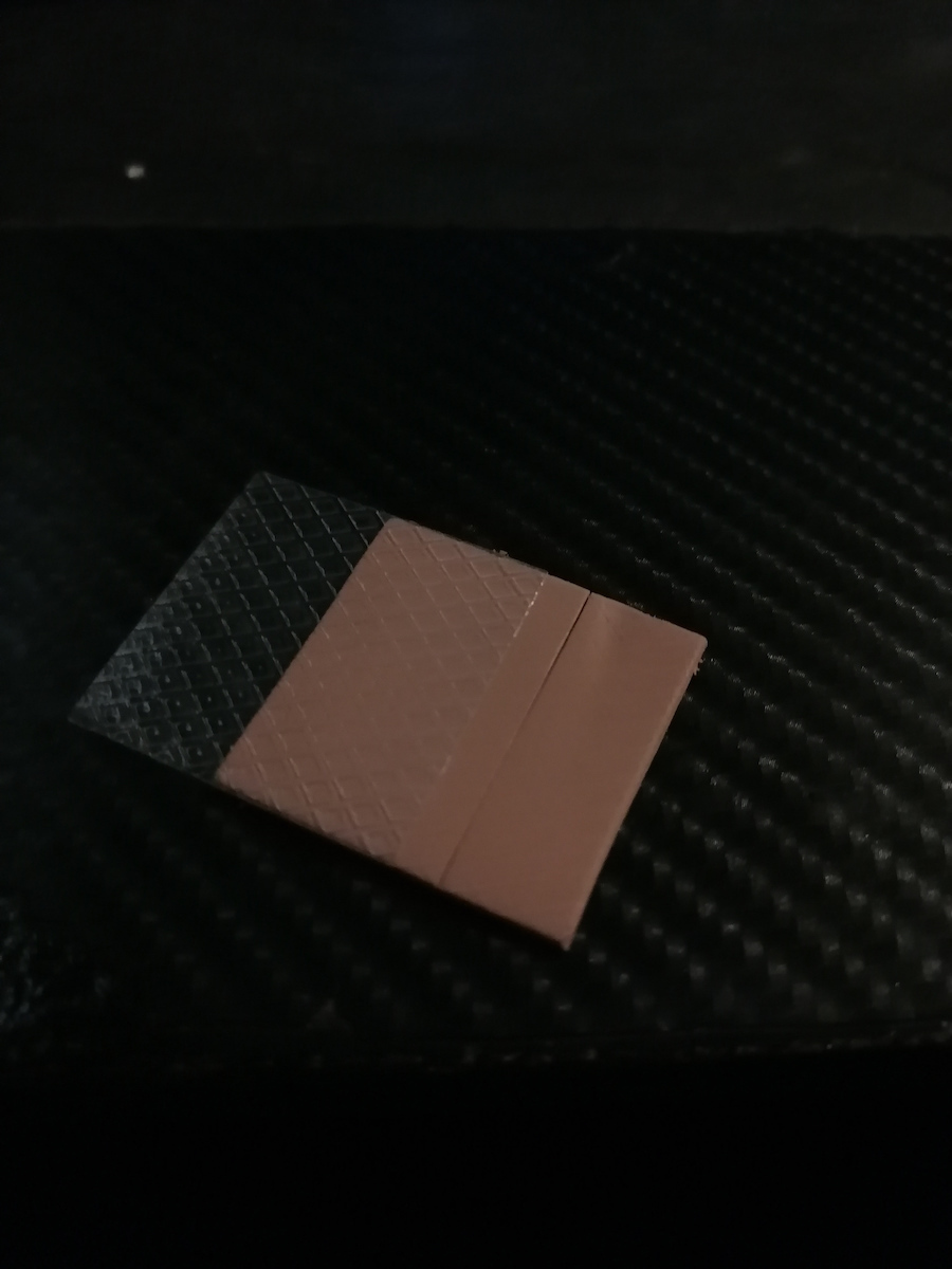 Thermal Grizzly Minus Pad 8 30 x 30 x 1,5 мм Розов