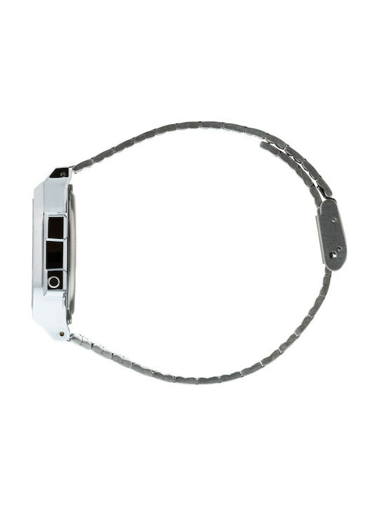 Casio Vintage Iconic Digital Herrenuhr 36.3mm Batterie mit Silber Metallarmband