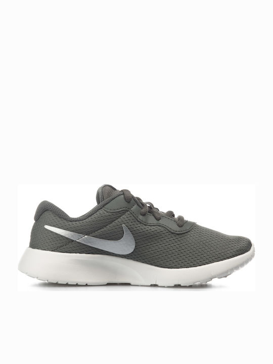 Nike tanjun black clearance skroutz