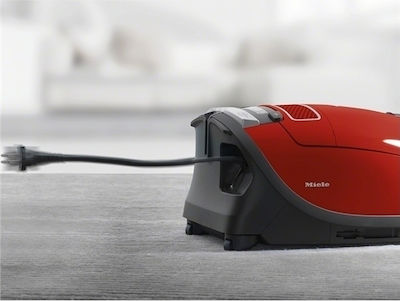 Miele Complete C3 Excellence EcoLine SGSP3 Ηλεκτρική Σκούπα 550W με Σακούλα 4.5lt Κόκκινη