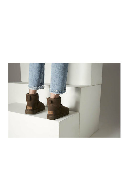 Classic Mini II Suede Women's Ankle Boots with Fur Chocolate