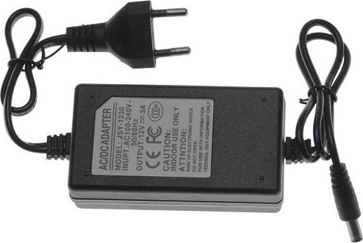 GloboStar Αδιάβροχη Ταινία LED 12V RGB Φως 5m Τύπου SMD5050 με Τροφοδοτικό & Τηλεχειριστήριο