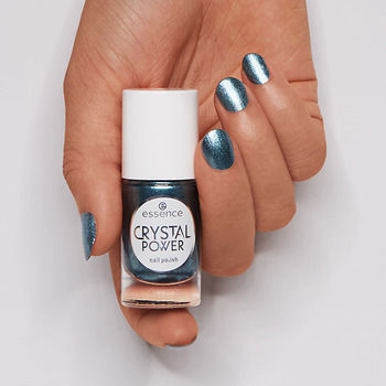 Essence Crystal Power Schimmer / Perlmutt Nagellack 06 Be Passionate 8ml