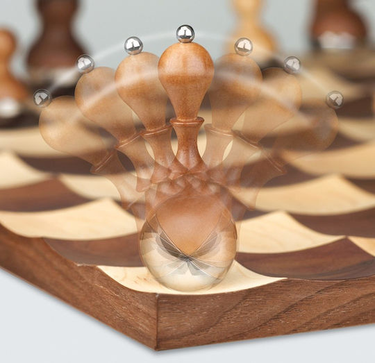 Umbra Wobble Set Chess Wood with Pawns 41x41cm