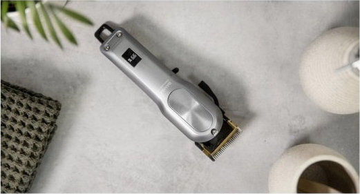 Cecotec Bamba PrecisionCare Pro Clipper Titanium Go Επαγγελματική Κουρευτική Μηχανή Μαύρη 04218