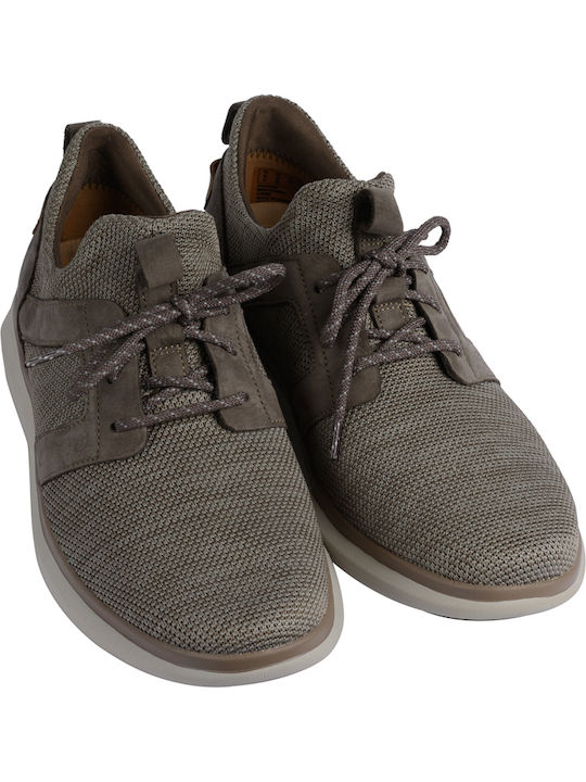 Clarks Un Globe Lace Sneakers Beige