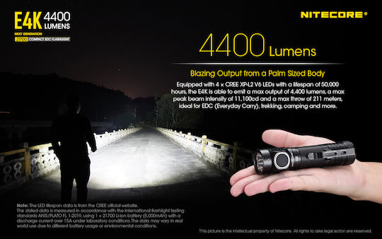 NiteCore Wiederaufladbar Taschenlampe LED IP68 mit maximaler Helligkeit 4400lm E4K Schwarz