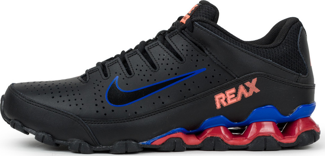 nike reax tr8