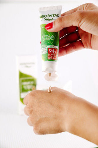 Gerovital Plant Microbiom Protect CC Ενυδατική Κρέμα Προσώπου Ημέρας 50ml