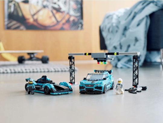 LEGO Speed Champions Formula E Panasonic Jaguar Racing GEN2 Mașină & Jaguar I-PACE eTROPHY Pentru 8+ Ani